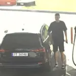 In the police spotlight – two men who got out of an Audi with Norwegian license plates
