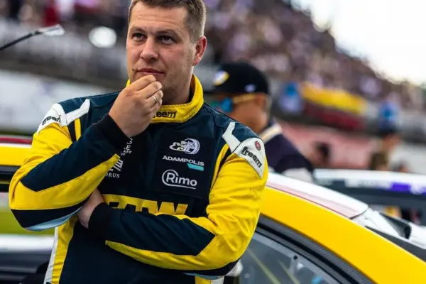 Benediktas Čirba, loudly cheered in Riga, climbed the drift championship standings after dramatic battles