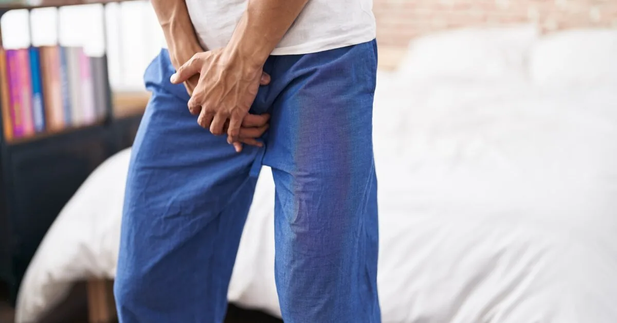 A 38-year-old man with the smallest penis in the world spoke about his daily nightmare: begging for help