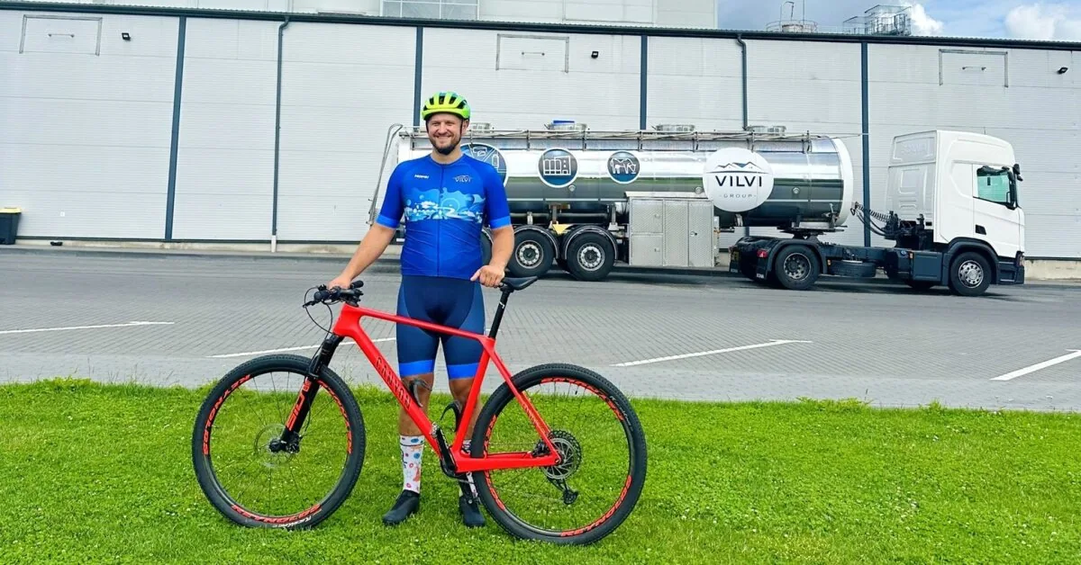 In two days – 630 km: an engineer will visit all "Vilvi Group" companies by bicycle
