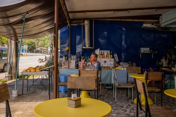 Lauren DeCicca/ „The New York Times“/Vienišas turistas Kau Lake Tailande
