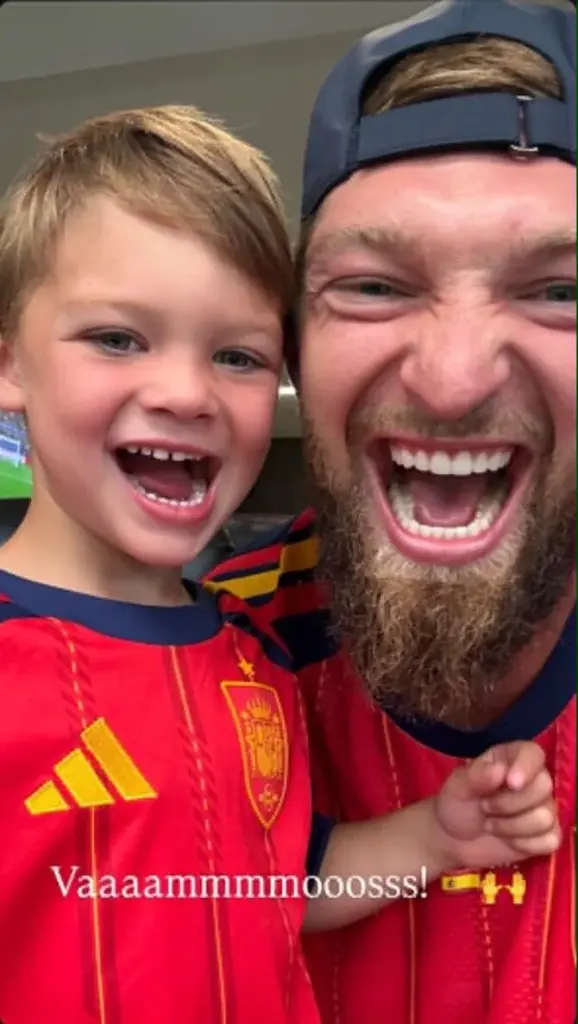 Shashanos Sabonis „Instagram“ nuotr./Domantas Sabonis su sūnumi Tigeriu
