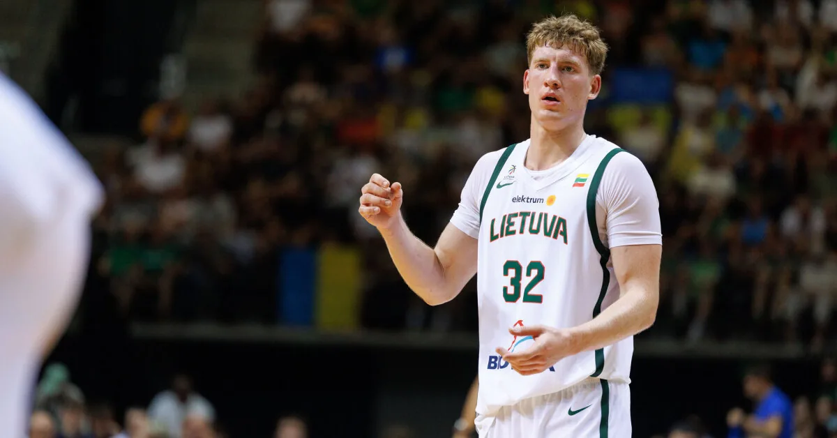 Kasparas Jakučionis – about first experiences with the Bucks club and Saras' messages