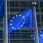 The EU considering banning children from using social networks awaits expert opinions