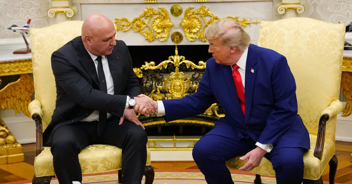 Donaldas Trumpas žada padėti Libanui siekti taikos su Izraeliu