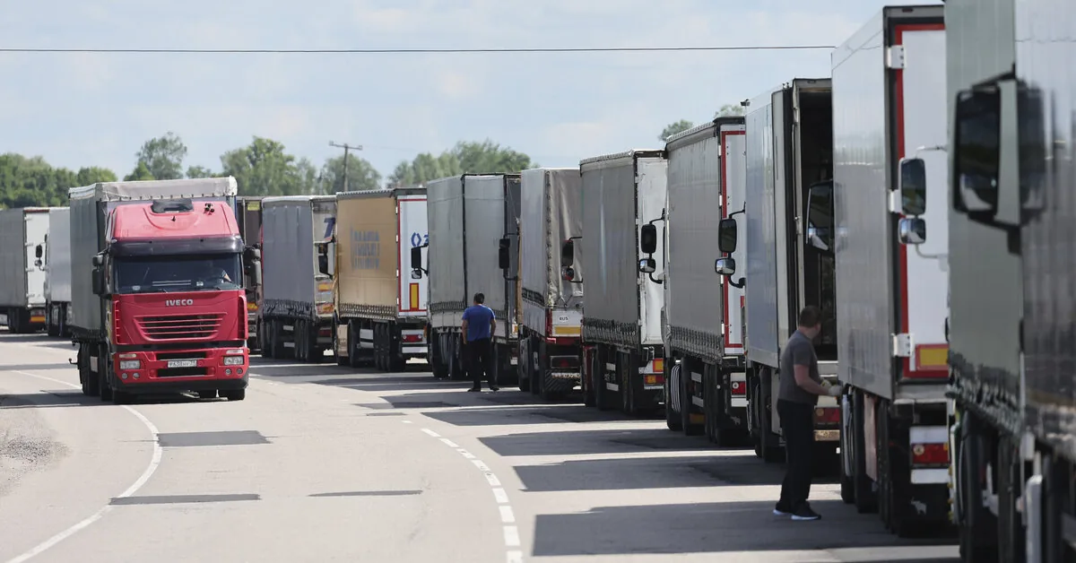 Russia banned cargo transportation by trucks registered in Estonia