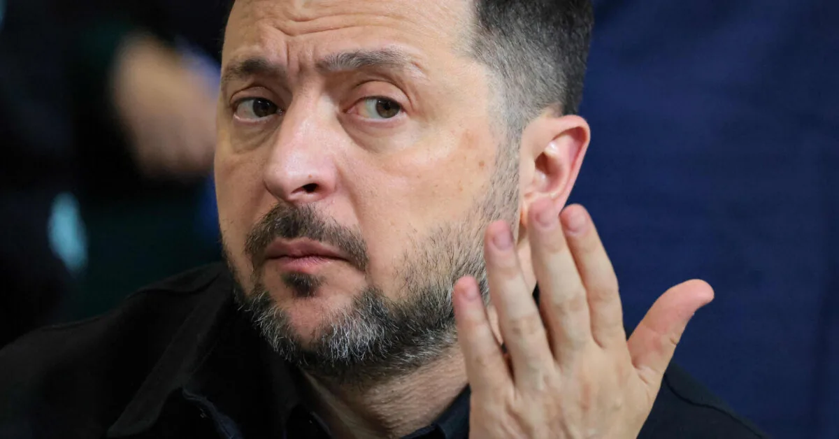 Were huge sums of money really found in Zelensky's parents' account?