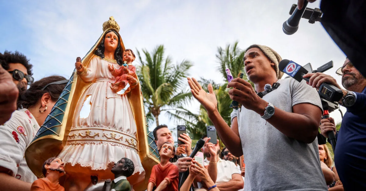 Cubans dissident and artist Luis Manuel Otero Alcantara went into exile in the USA