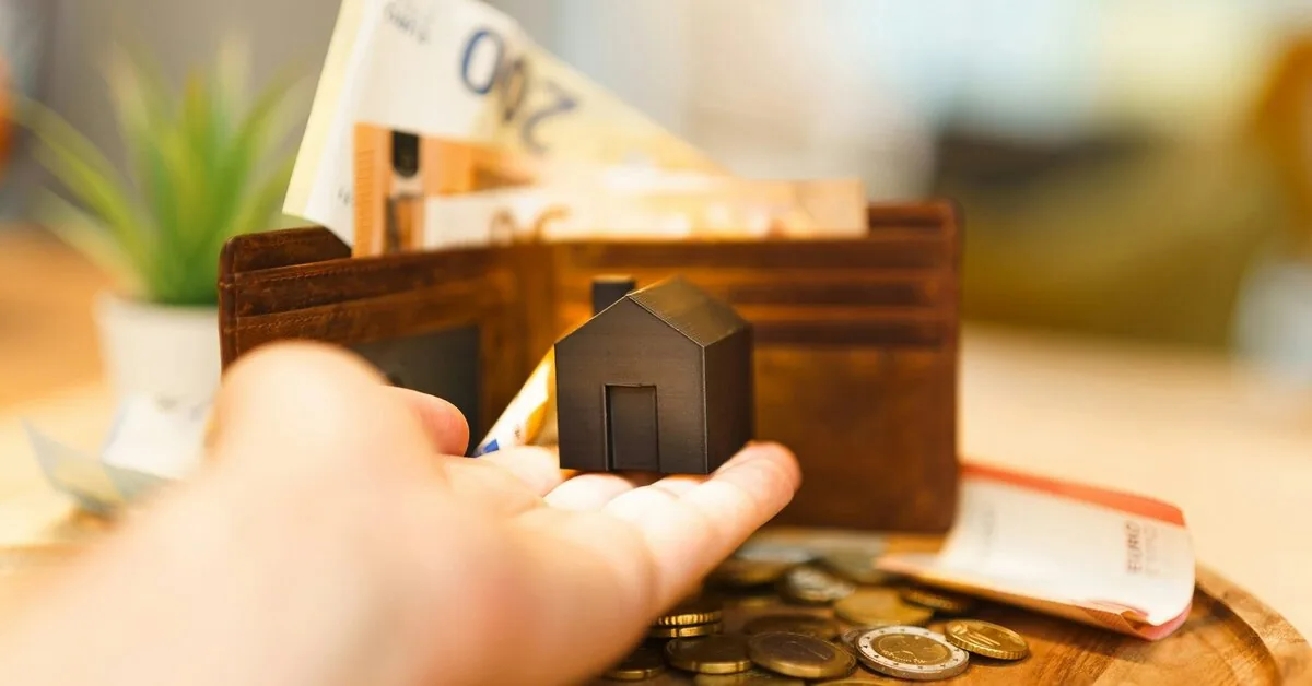 How much does buying a home really cost: explained what expenses must be considered