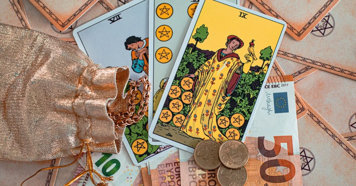 Money flows into your hands by itself: 5 Zodiac signs that most often become rich