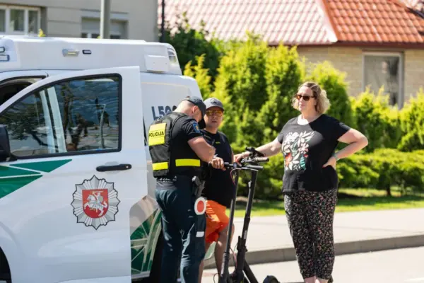 A different raid in Palanga – they also caught exemplary scooter riders