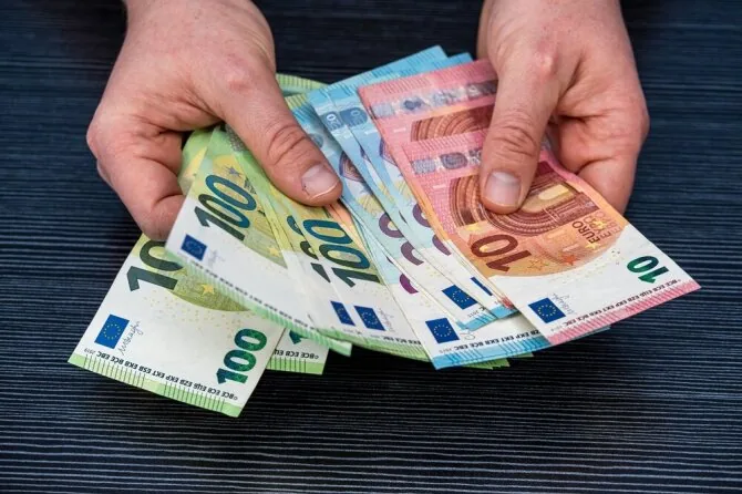 Shutterstock photo/Euros