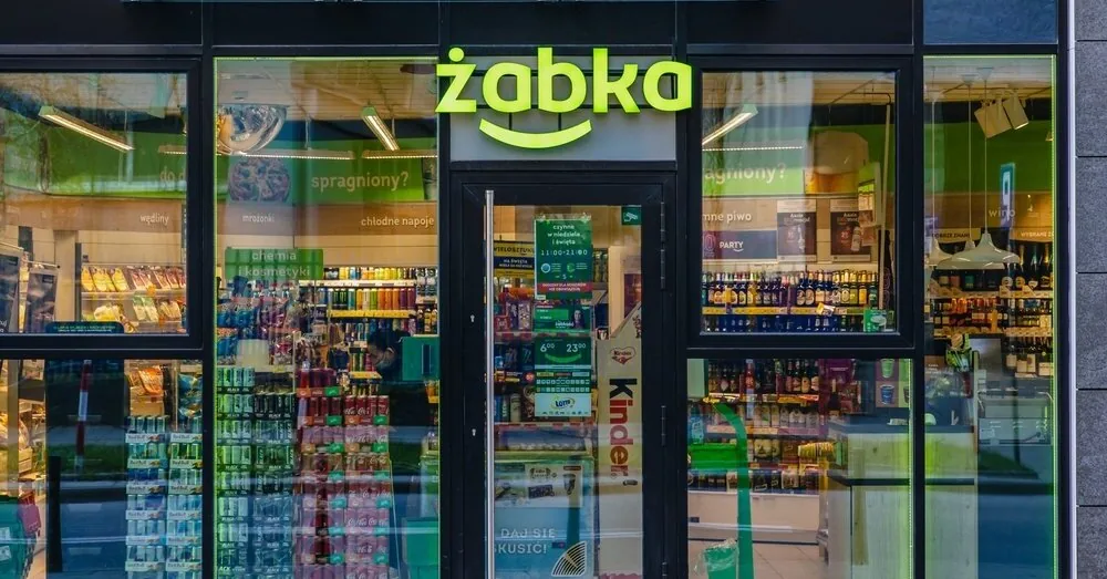 Historic deal in Poland: the "Żabka" chain is being sold for a record nearly 7 billion euros