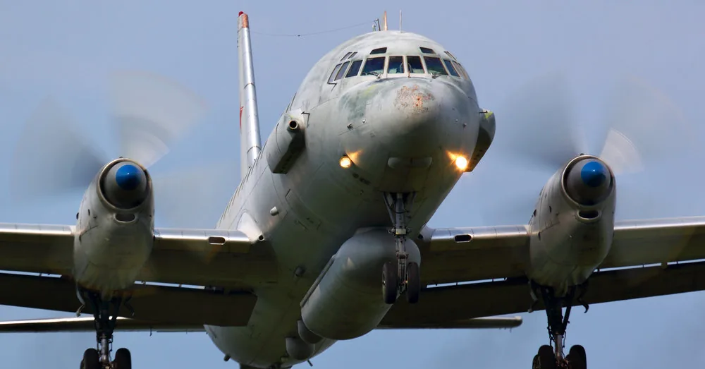 Destroyers intercepted a Russian reconnaissance aircraft 30 km from a Polish resort