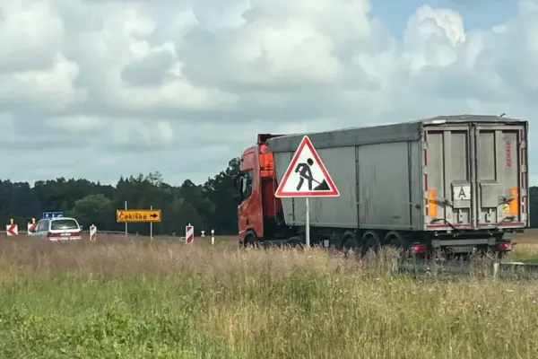 Bus uždaryta automagistralė Klaipėda-Kaunas: kuria kryptimi ir kada?