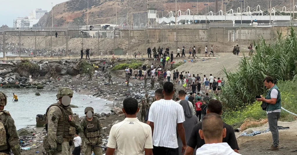 JAV accuses Spain of migrant influx into the Ceuta enclave, Donald Trump calls it an invasion