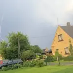 A squall with lightning swept through Joniškis: wind rose, hail fell