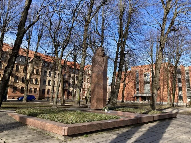 Aurelijos Jašinskienės/15min.lt nuotr./Kristijono Donelaičio skveras Klaipėdoje