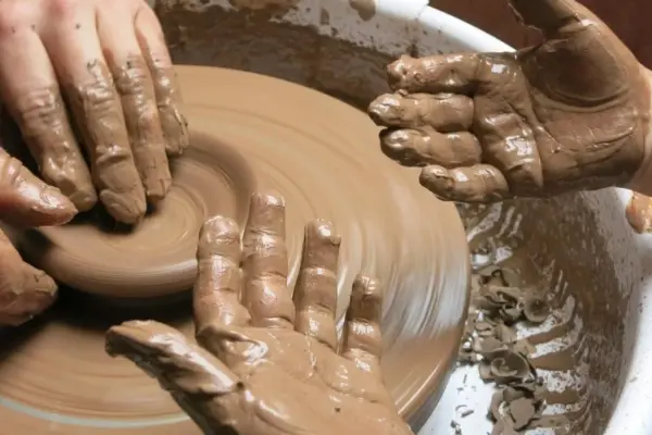 Ceramics Days in Klaipėda: lectures on tiles and art directions