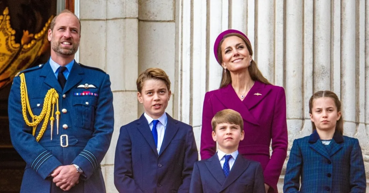 Not only private jets: revealed when the royal family flies economy class