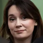 Russian commentator calls the order for her to leave France censorship