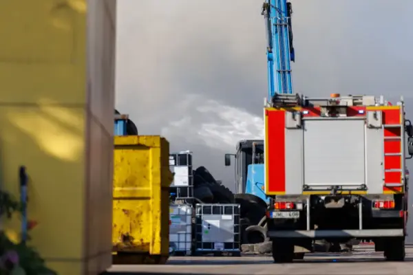NVSC: Smoke from the fire in the "Ecoservice" unit in Marijampolė may be hazardous to health