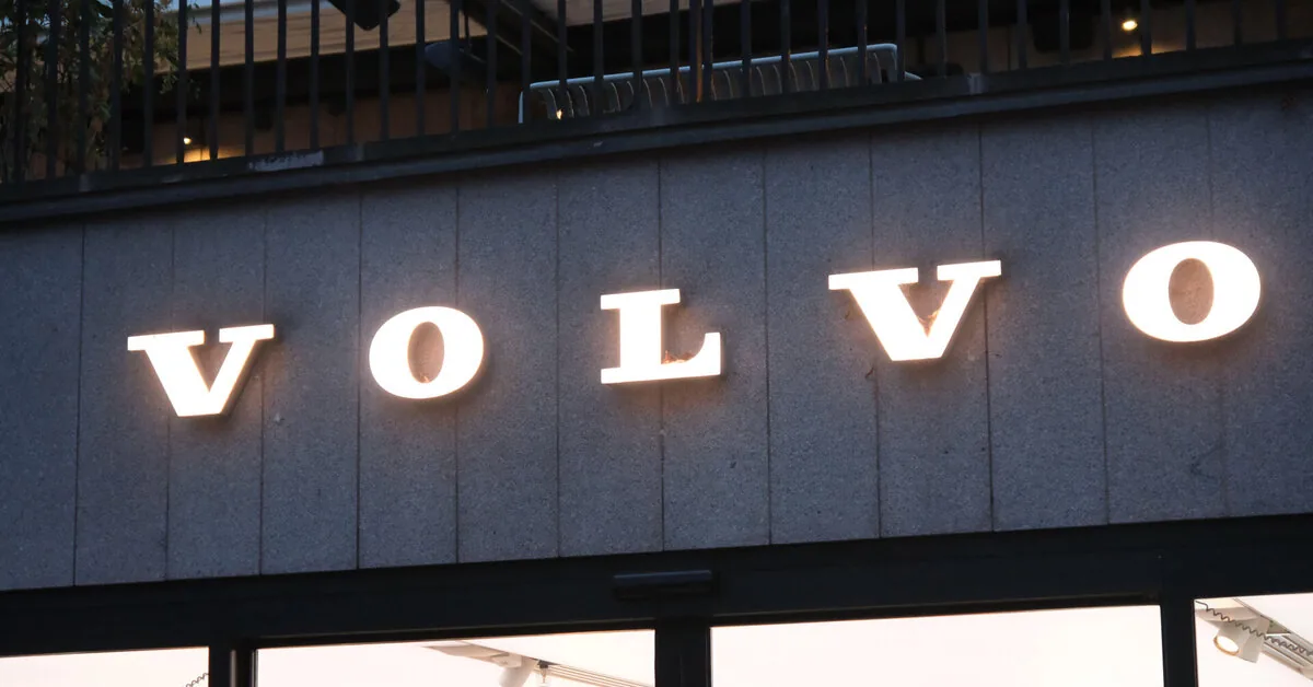 „Volvo“ announces a sales decline in a "challenging" environment
