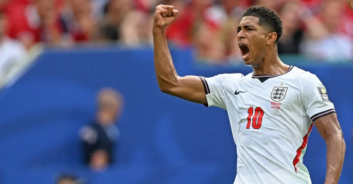 Battle for bronze – begins: England – France