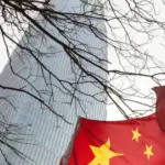 10 people died in a sudden flood in a tourist area in China