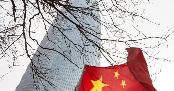 10 people died in a sudden flood in a tourist area in China