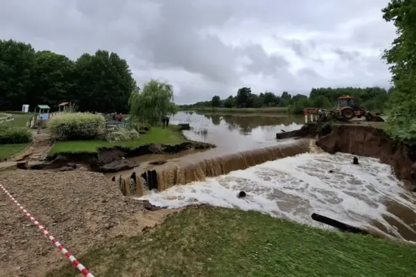 Heavy rains washed over Latvia: some roads are still impassable
