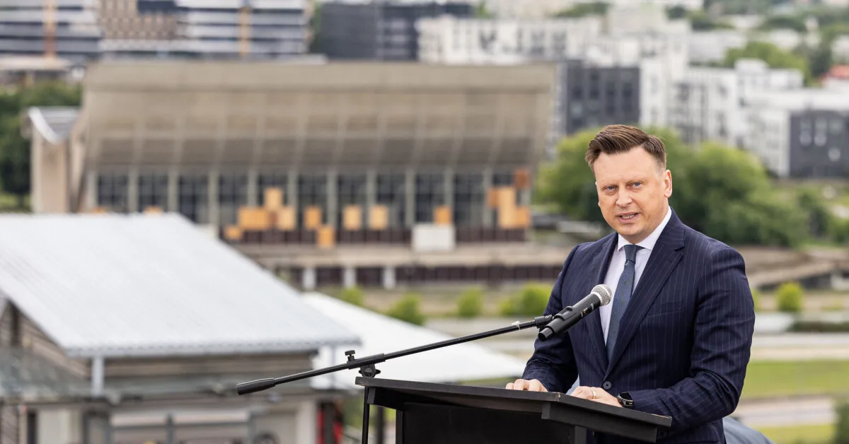 Vilnius mayor accused waste managers of calling his wife: "Complete bottom"