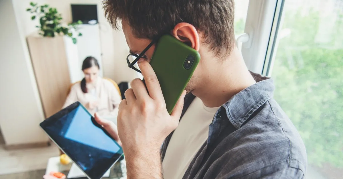 Did the phone offer a better plan? The Communications Regulatory Authority warns about frequently hidden terms