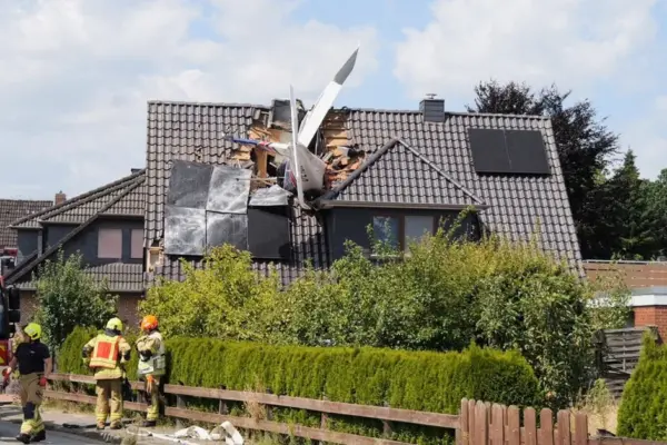 Accident in Germany – plane crashed into a house: one person died, another missing