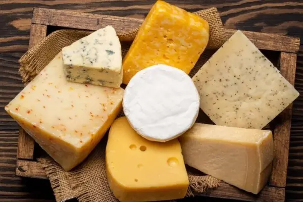 The Ultimate Cheese Guide: dietitian reveals what to combine them with