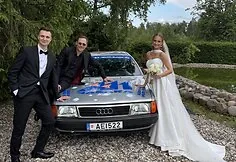 The highlight of the wedding in Kaunas was M1's 'Silkutė'