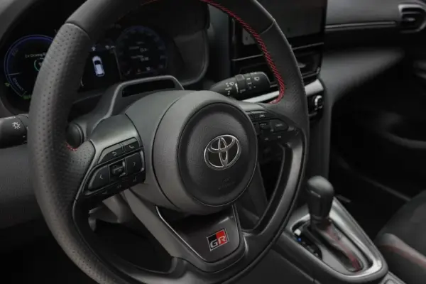 Paid 25 thousand euros for a "Toyota", but never got the car back: the seller disappeared