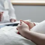Dangerous form of cancer is increasingly affecting young people: doctors urge not to miss these 4 signs