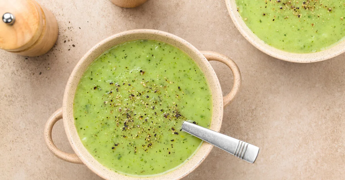 Cold soups for summer: 10 refreshing ideas for the heat