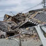 Žemės drebėjimo Japonijoje aukų skaičius išaugo iki 28