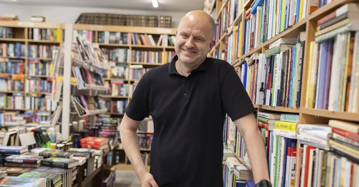 Here books are chosen like medicine: the strength of the small Palanga bookstore is to know its reader