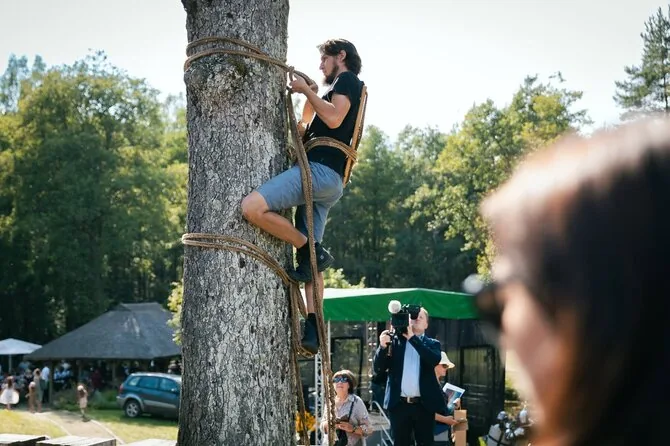 Muziejaus nuotr./Lenkų drevininkai šventėje