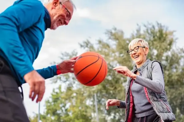 Professor Skurvydas revealed 3 essential rules for longevity: "Walking alone is not enough"