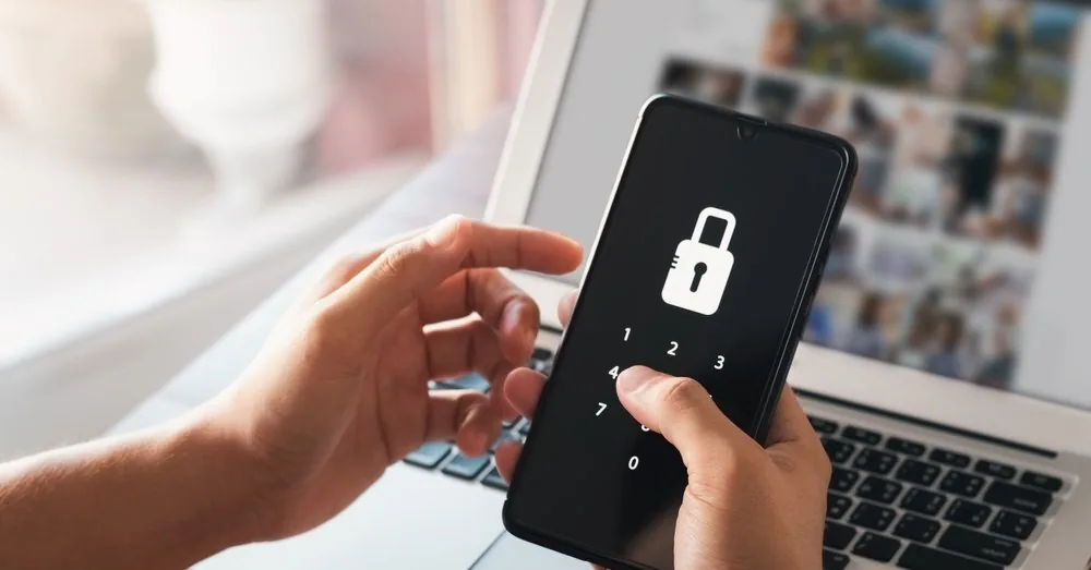 A Vilnius resident joined a possibly fake bank website and lost more than 10 thousand euros