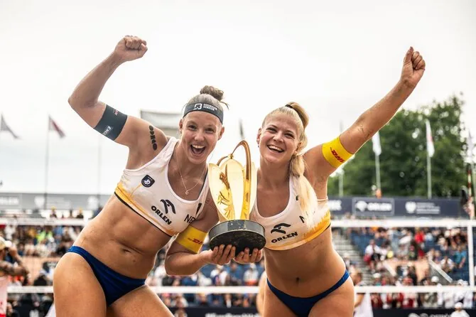 Photo by CEV/Dutch volleyball players