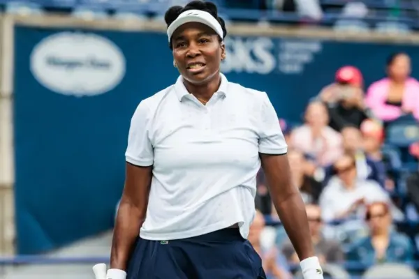 The tennis legend, losing for the 13th time in a row, faced criticism: "It's time to retire"