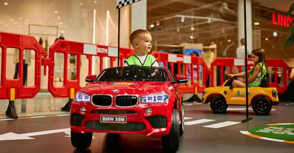 This time behind the wheel – the very youngest: PLC "Mega" invites children to try driving on a real track