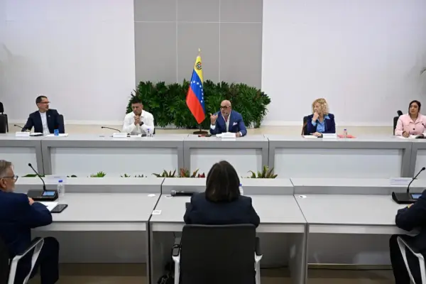 The first day of negotiations on political transition in Venezuela has ended