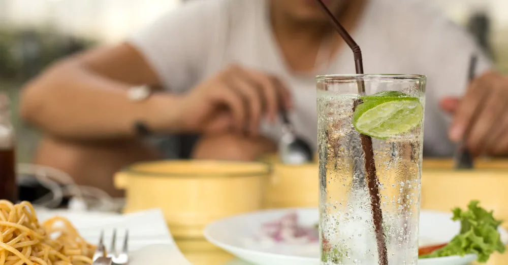 The study surprised – sparkling water can help lose weight: here is which one to choose