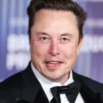 Elon Musk erupted over the film about him: called the director a "mean old man"